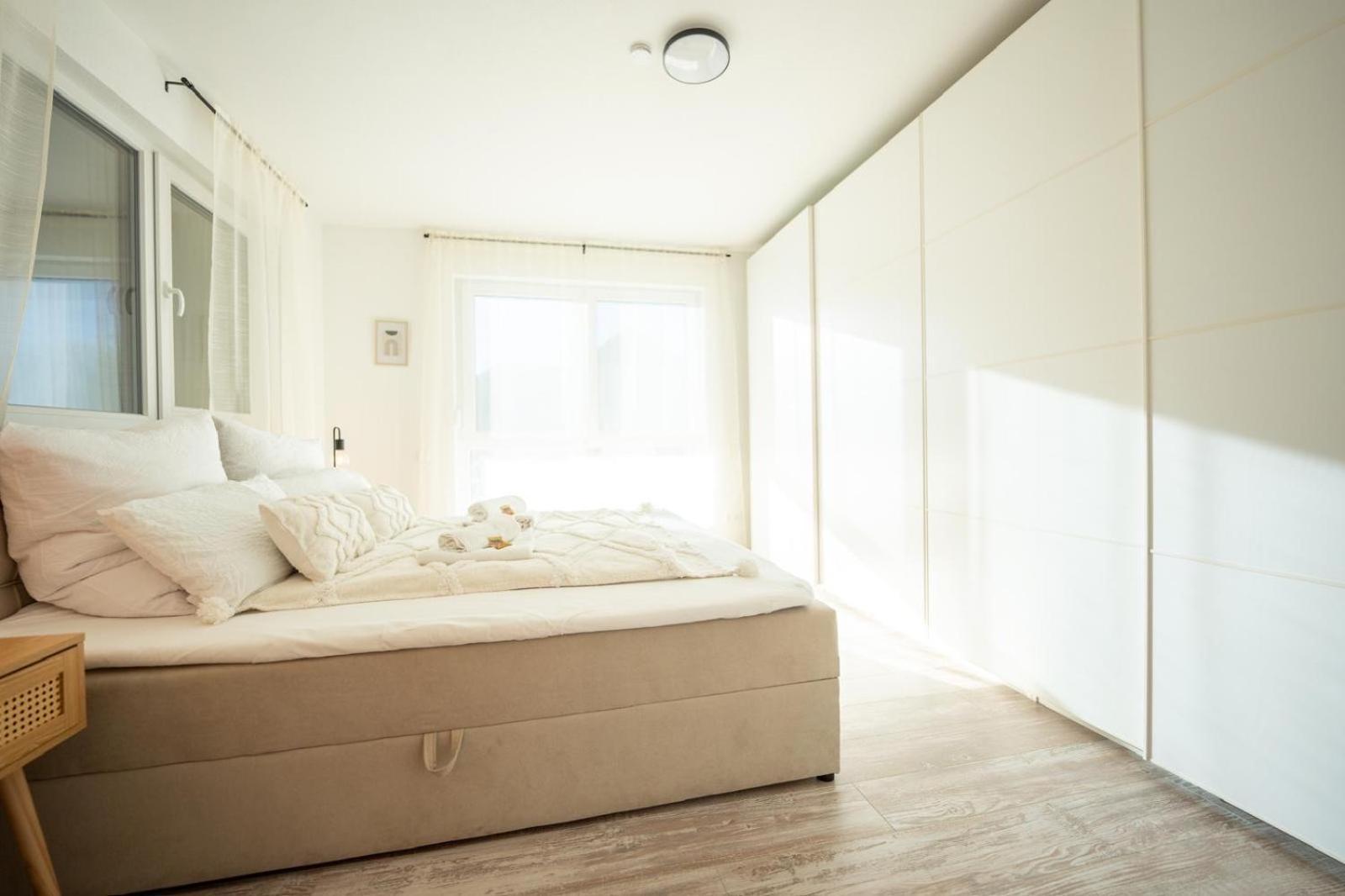 -Stadthaus Ida- Mit Grosser Dachterasse, Am Schlosspark, Luftkurort Kisslegg, Boxspringbetten, Kaffeevollautomat, Smarttv, Familienfreundlich, Grosszuegig, Zentral Εξωτερικό φωτογραφία