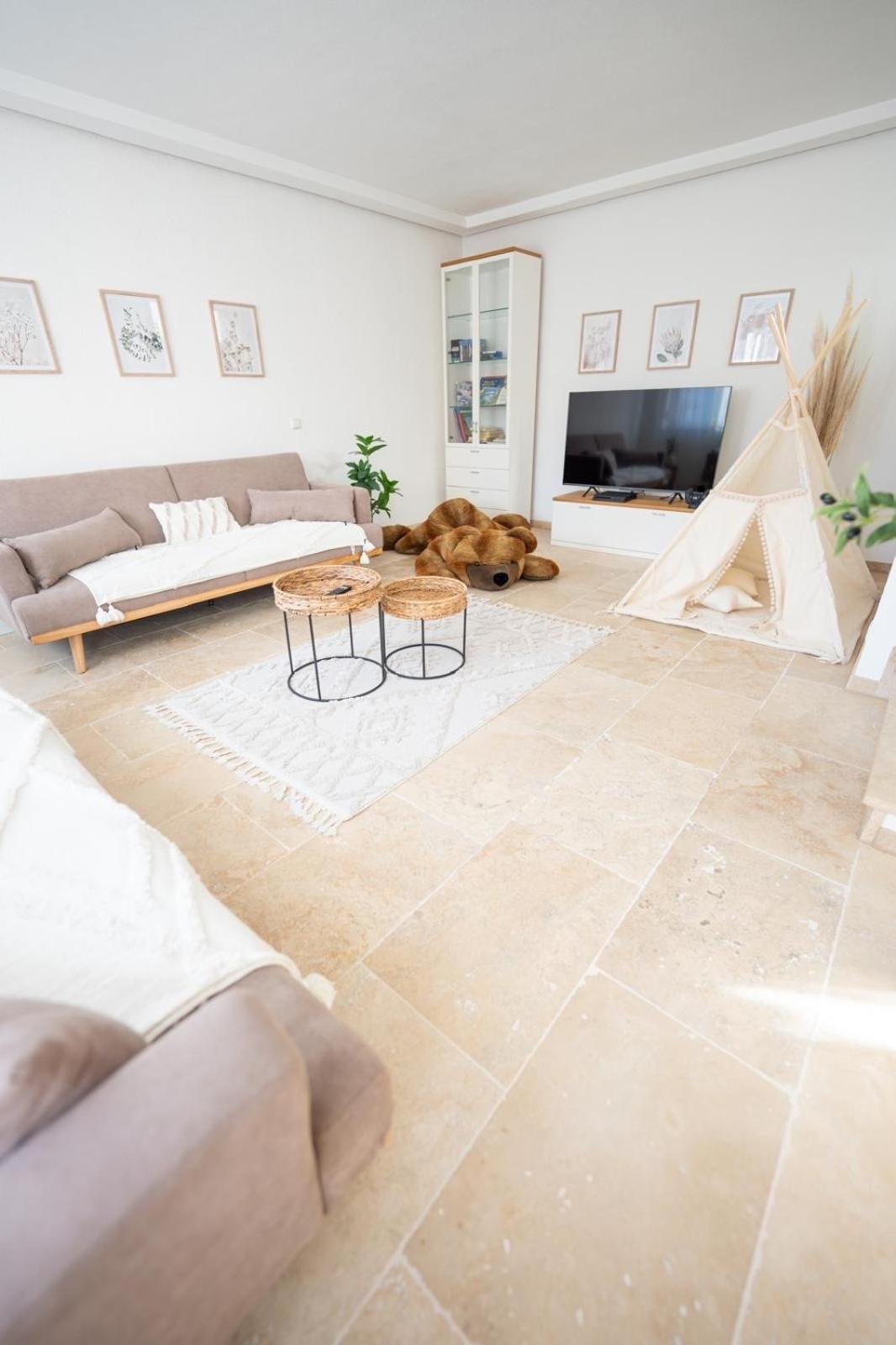 -Stadthaus Ida- Mit Grosser Dachterasse, Am Schlosspark, Luftkurort Kisslegg, Boxspringbetten, Kaffeevollautomat, Smarttv, Familienfreundlich, Grosszuegig, Zentral Εξωτερικό φωτογραφία